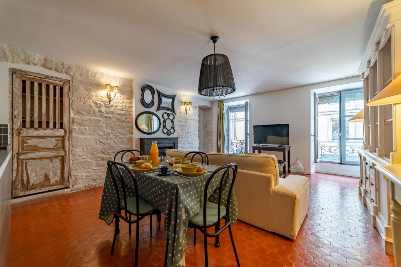 L'Envoutement Provencal Au Coeur De L'Ecusson - Une Nuit A Nimes Ngoại thất bức ảnh